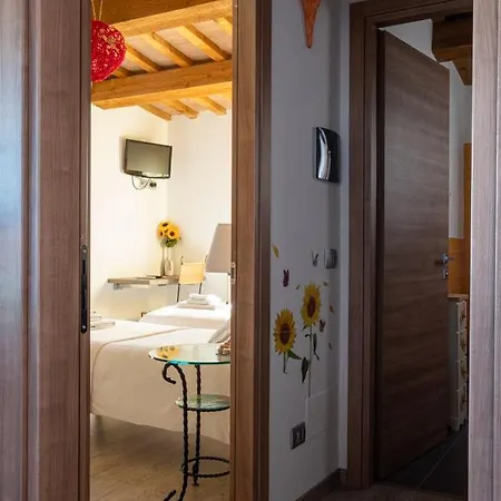 Da Vi.vì Bed & Breakfast Urbania